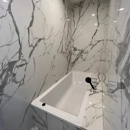 Panoramic Balcony Apartman